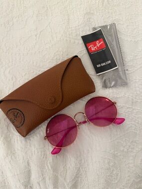 Ray-Ban Women Pink Round Metal Sunglasses with Gold Frame